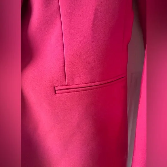 Calvin Klein One-Button Long Topper